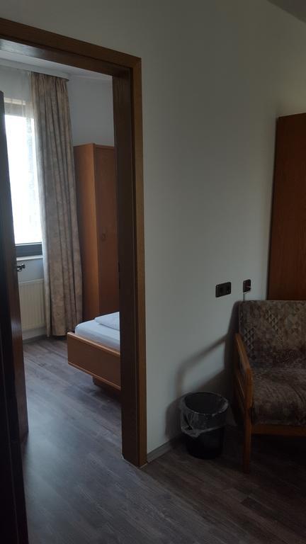 Hotel Alt Steinbach Steinbach im Taunus Zewnętrze zdjęcie